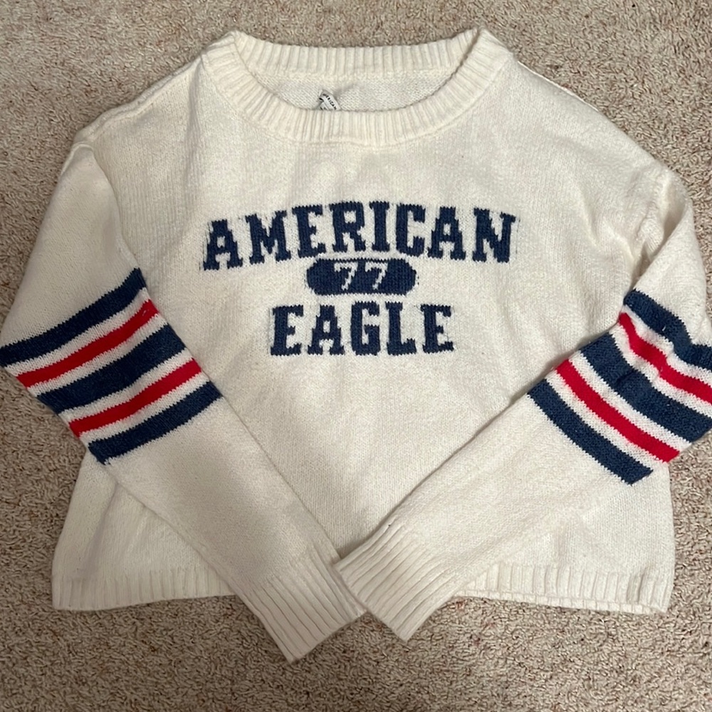 American eagle sweater